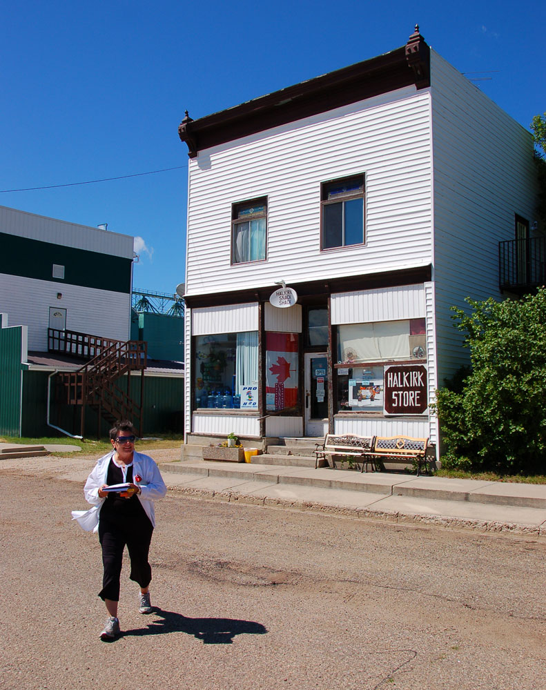 halkirk-store The General Store in Halkirk, Alberta.