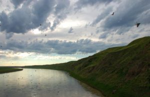 alberta-sky-5 clouds over a river in southeastern Alberta